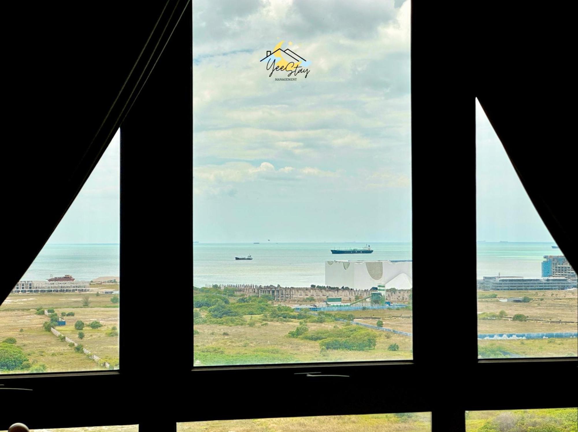 Seaview Poolview Cityview Baliresidence Video Game 5Minjonker Malacca Exteriör bild