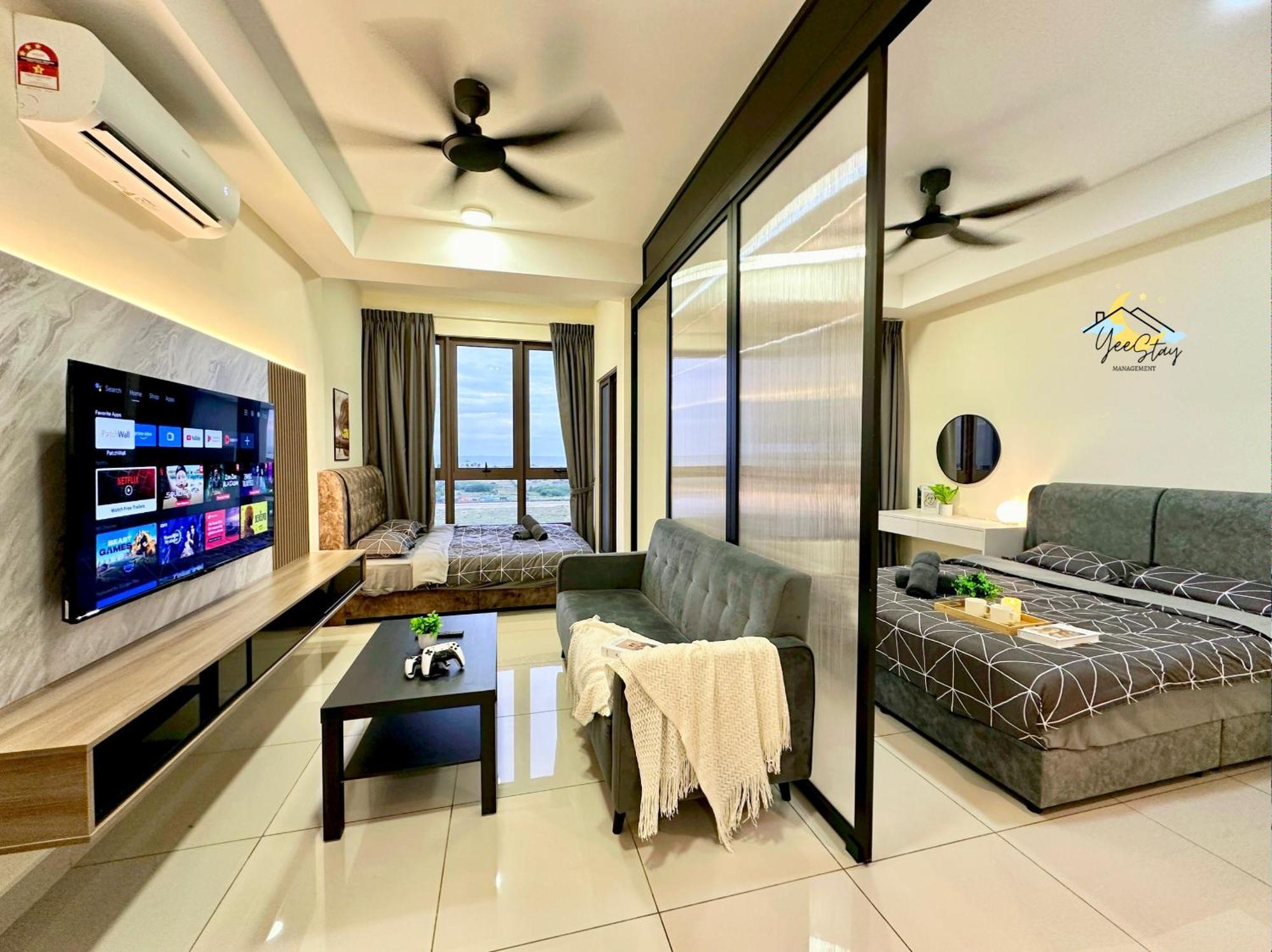 Seaview Poolview Cityview Baliresidence Video Game 5Minjonker Malacca Exteriör bild