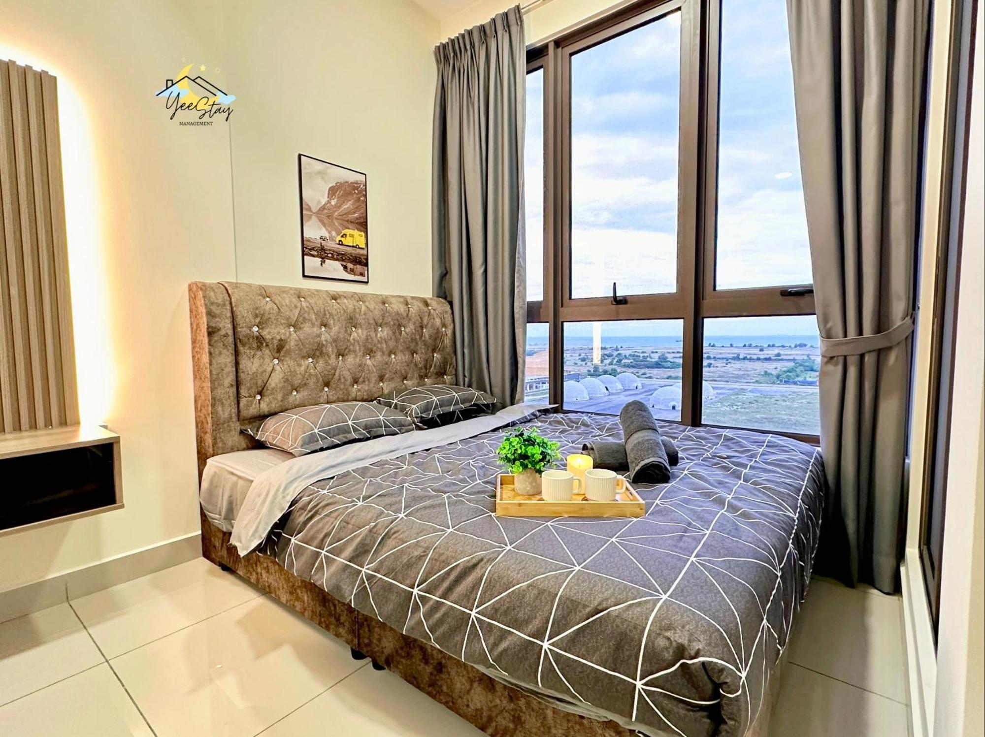 Seaview Poolview Cityview Baliresidence Video Game 5Minjonker Malacca Exteriör bild